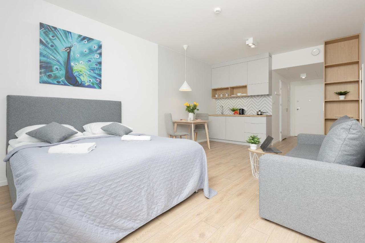 Metro Bielany Apartments With Parking By Noclegi Renters 바르샤바 외부 사진