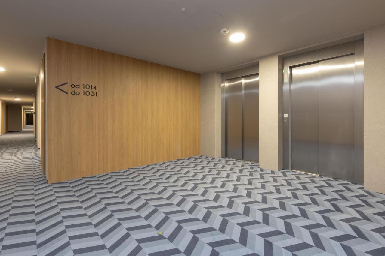 Metro Bielany Apartments With Parking By Noclegi Renters 바르샤바 외부 사진